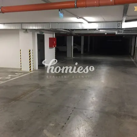 Apartmán Private 5 Star 3 Flat And In-door Pkg *